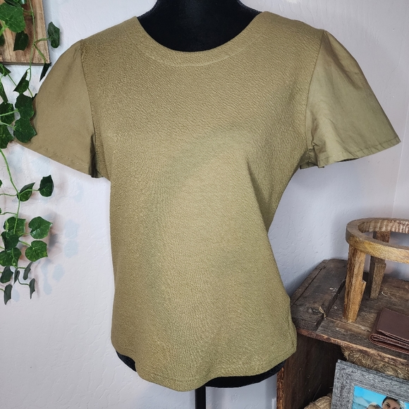 Anthropologie Tops - Anthropologie Olive Open Criss Cross Back Size Large